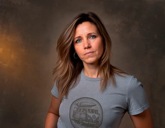 Studio headshot of artist and photographer Sheri Oneal